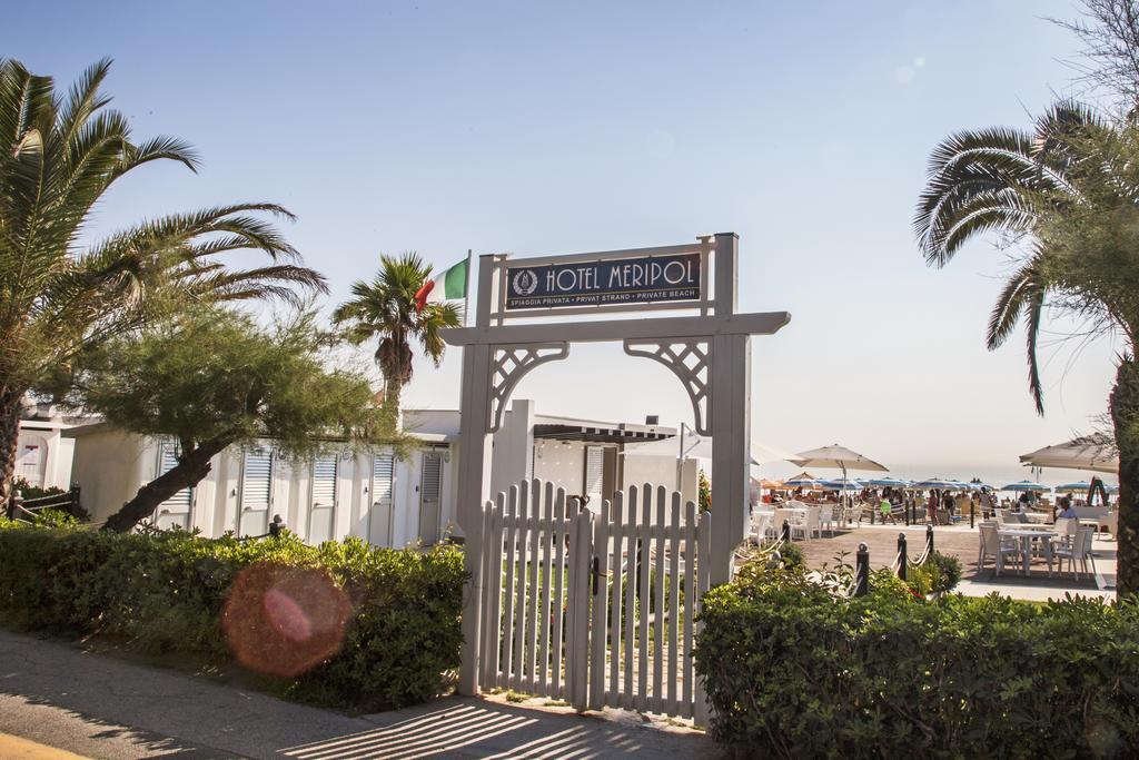 Hotel Meripol Alba Adriatica Εξωτερικό φωτογραφία